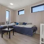 Casa vacanze 5 Bedroom Amazing In *