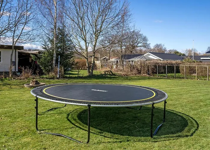 5 Bedroom Amazing Home In Haderslev *