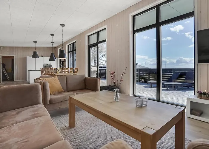 5 Bedroom Amazing Home In Haderslev *