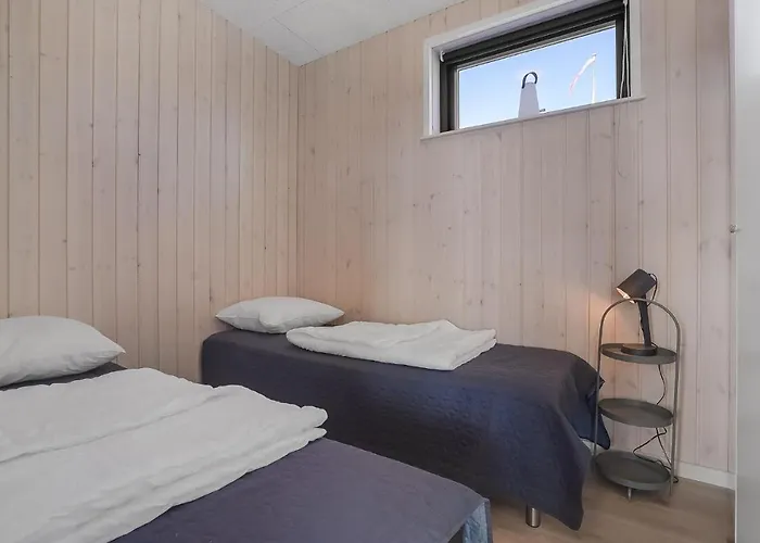 بيت للعطل 5 Bedroom Amazing Home In Haderslev